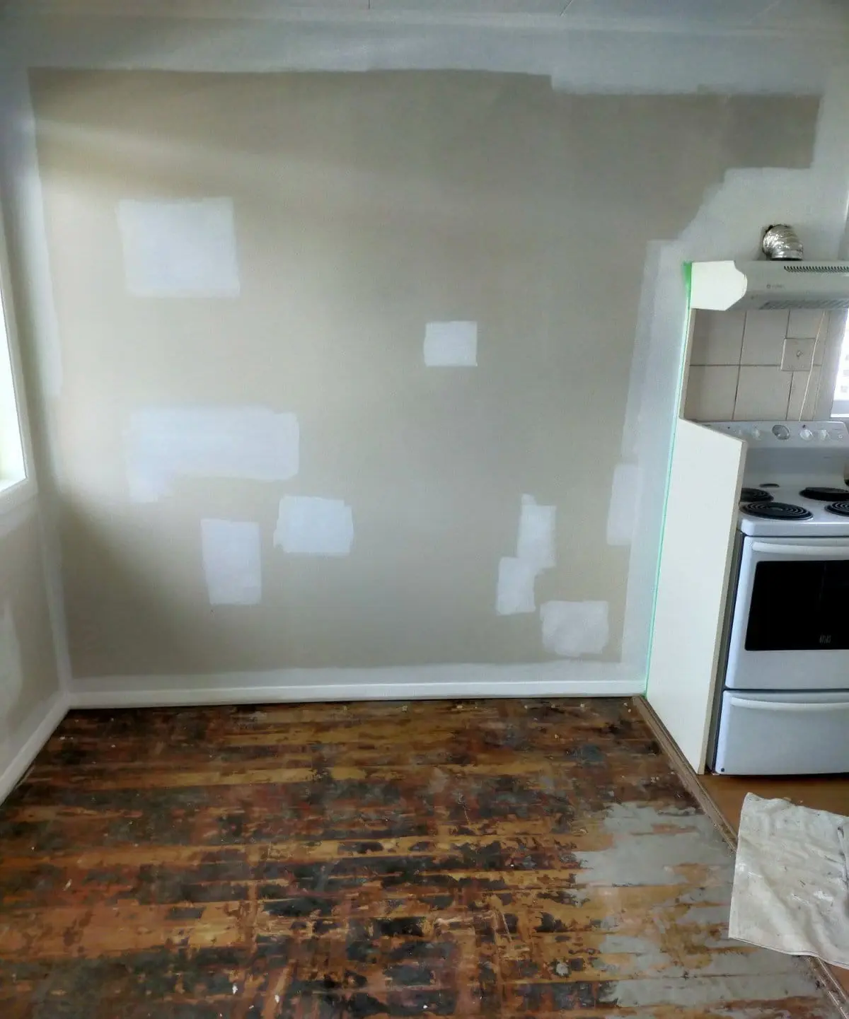 Wallpaper removal — Wallpaper Removal in  Johnsonville, Wellington